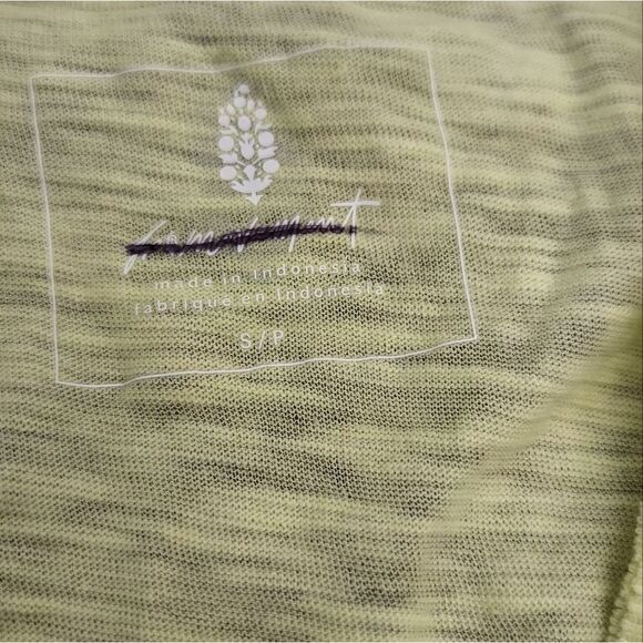 FP Movement  Muscle Tee/Tank Size Medium - Picture 3 of 3